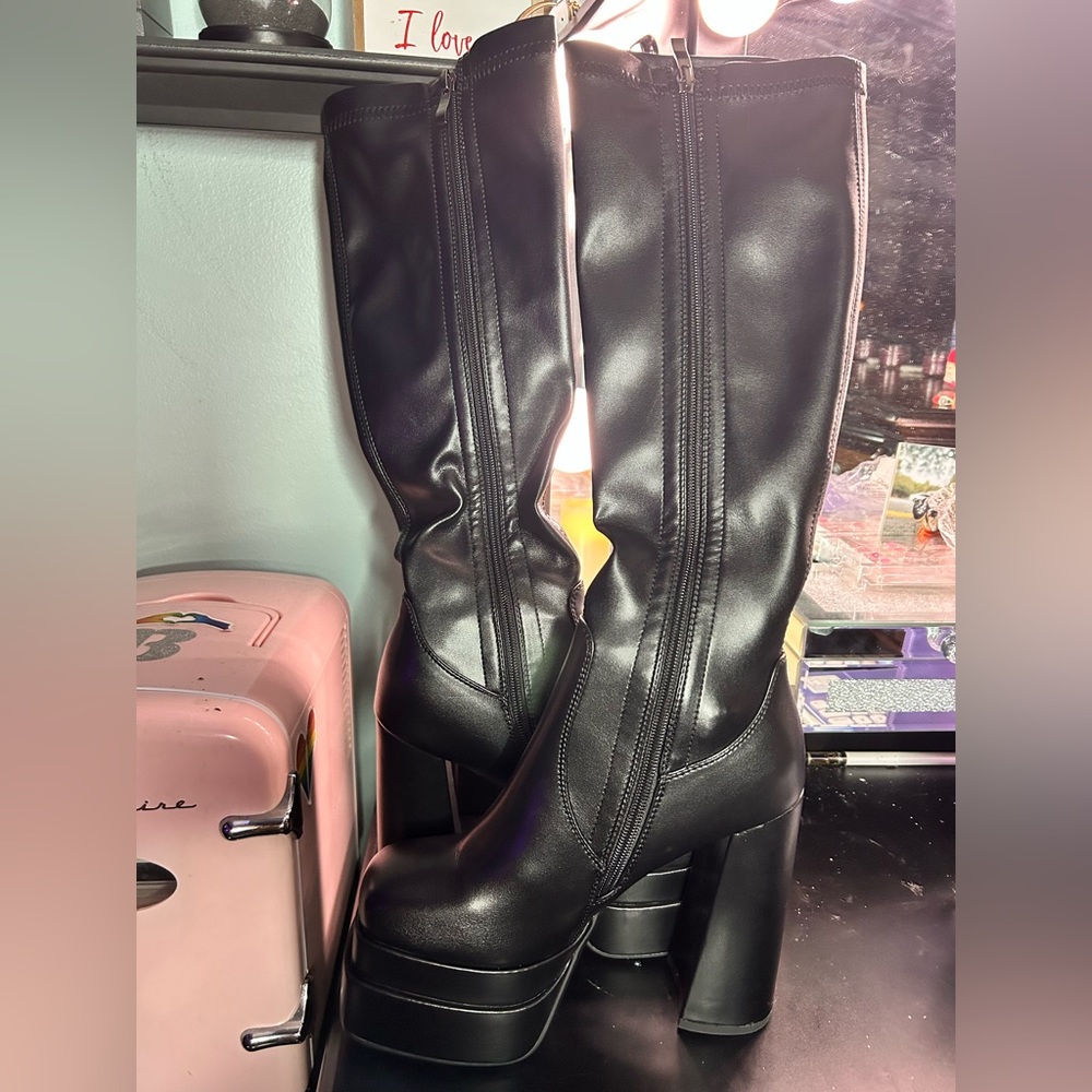 Chunky heel knee high boots